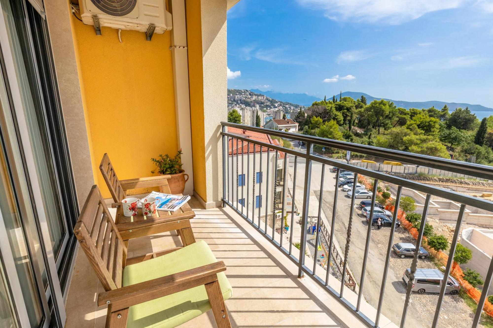 Apart Hotel M S Katunjanin Herceg Novi Exteriör bild