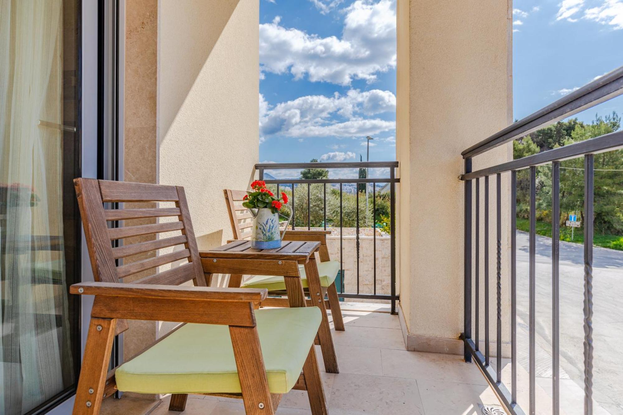 Apart Hotel M S Katunjanin Herceg Novi Exteriör bild